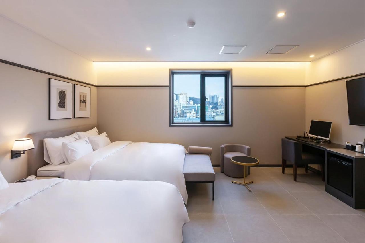 Browndot Hotel Sasang Renecite Пусан Екстериор снимка