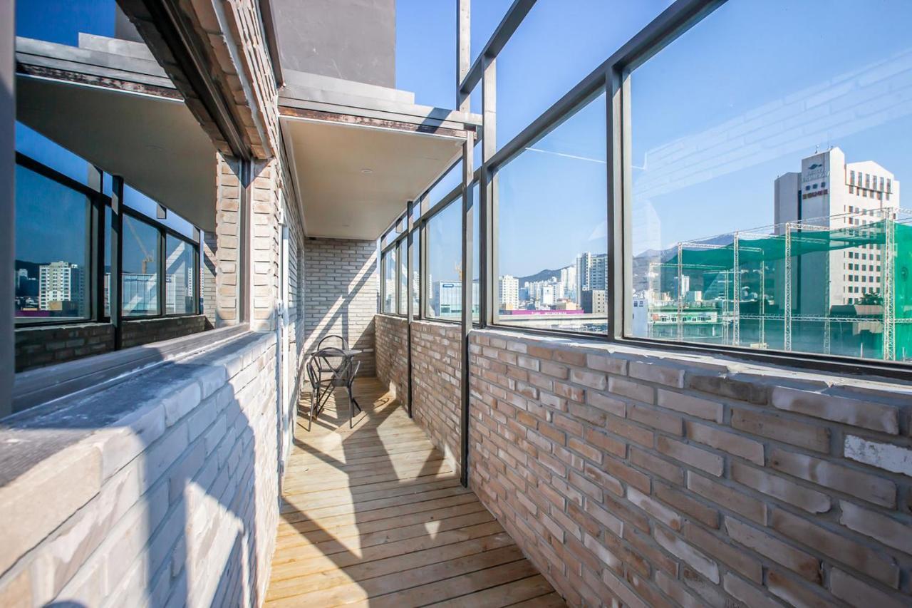 Browndot Hotel Sasang Renecite Пусан Екстериор снимка