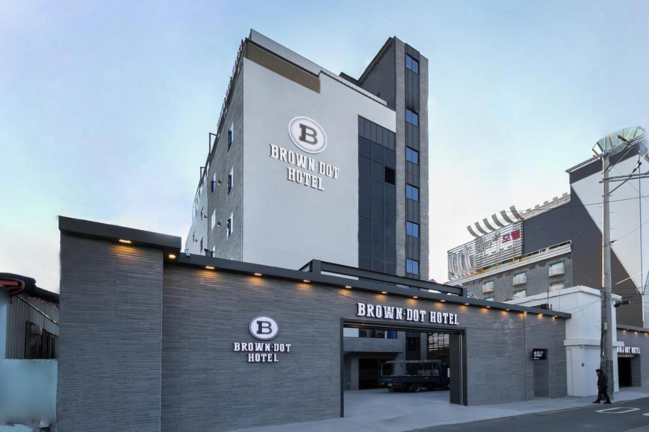 Browndot Hotel Sasang Renecite Пусан Екстериор снимка